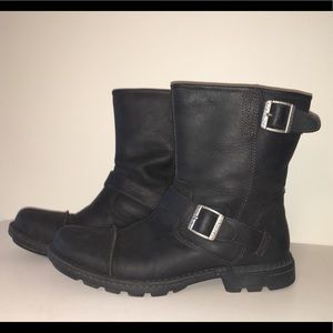 UGG Australia Rockville Black Leather Boots